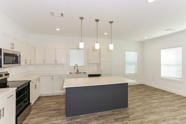 2112 Belzise Terrace, Fort Worth, TX 76104