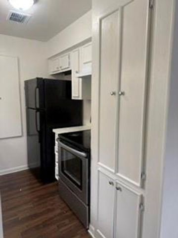 1603 W Main Street 6, Houston, TX 77006