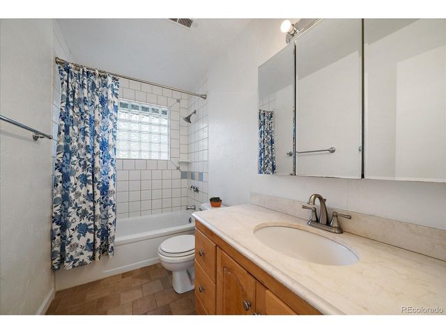 26792 Hilltop Rd, Evergreen, CO 80439