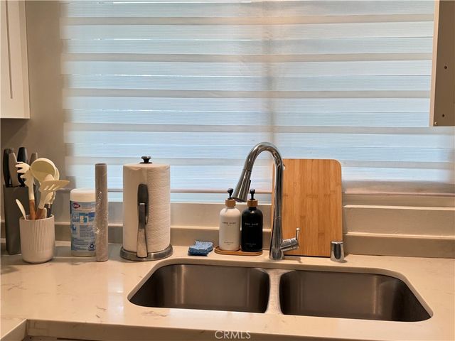 251 N Oakland Ave 3, Pasadena, CA 91101