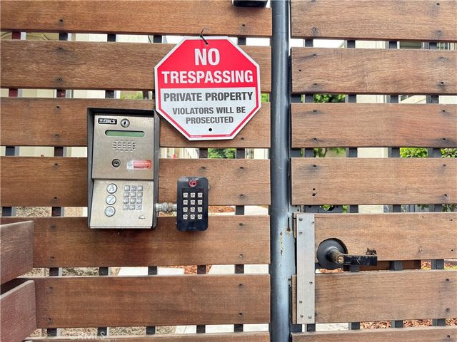 251 N Oakland Ave 3, Pasadena, CA 91101