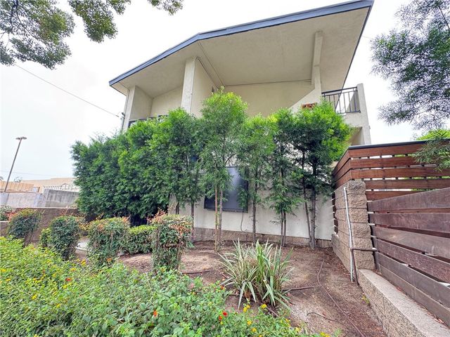 251 N Oakland Ave 3, Pasadena, CA 91101