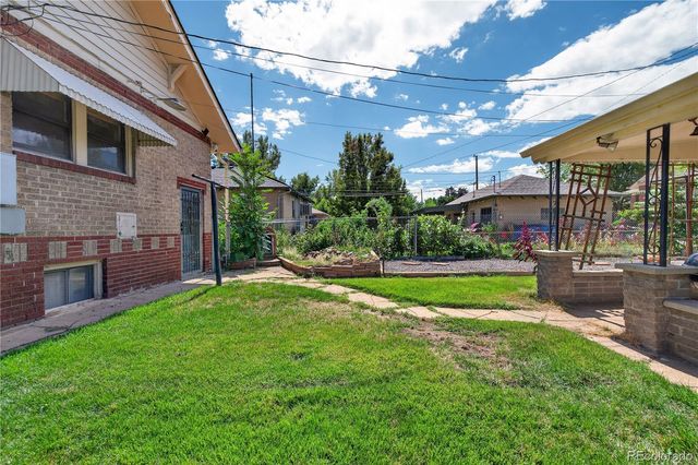 4015 N Clay Street, Denver, CO 80211