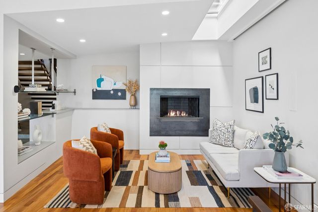 228 Connecticut Street, San Francisco, CA 94107