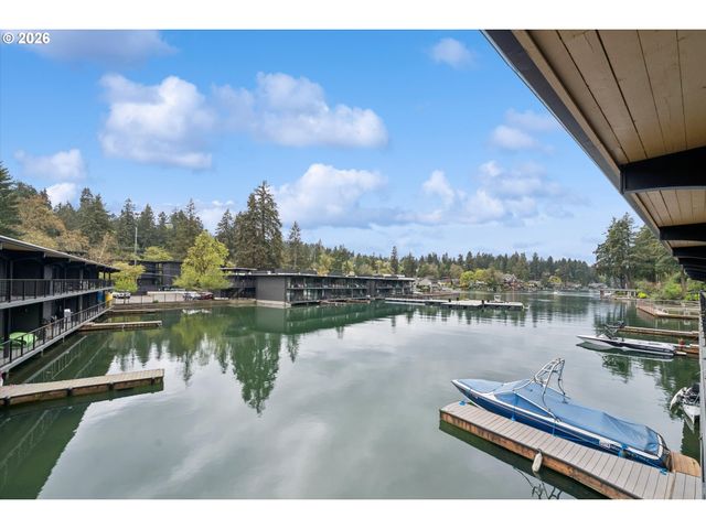 668 McVey Ave 75, Lake Oswego, OR 97034