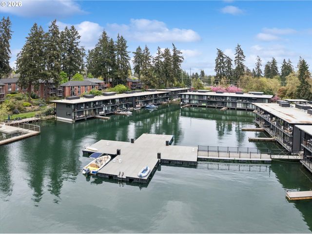 668 McVey Ave 75, Lake Oswego, OR 97034