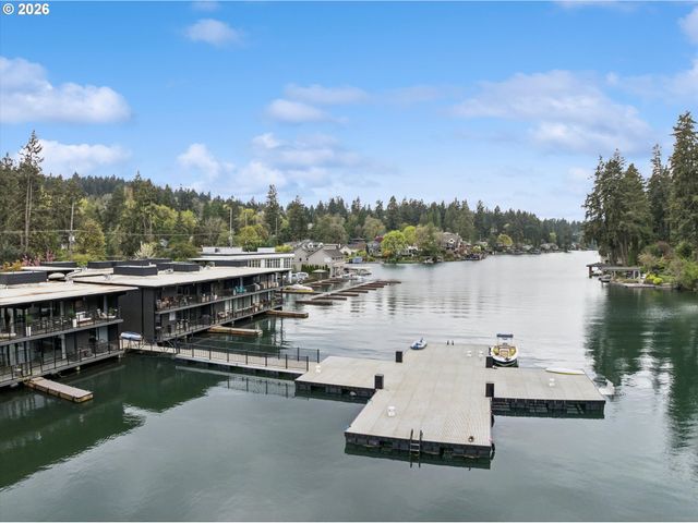 668 McVey Ave 75, Lake Oswego, OR 97034