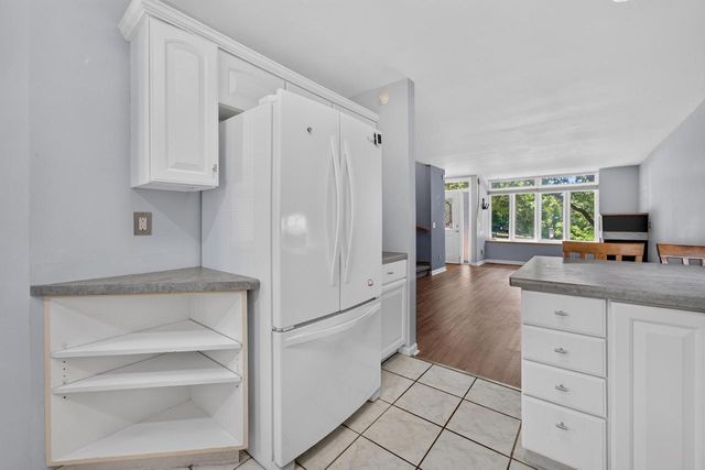 831 S Mills Street, Madison, WI 53715