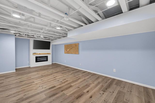 831 S Mills Street, Madison, WI 53715