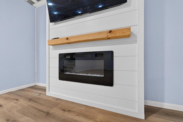 831 S Mills Street, Madison, WI 53715