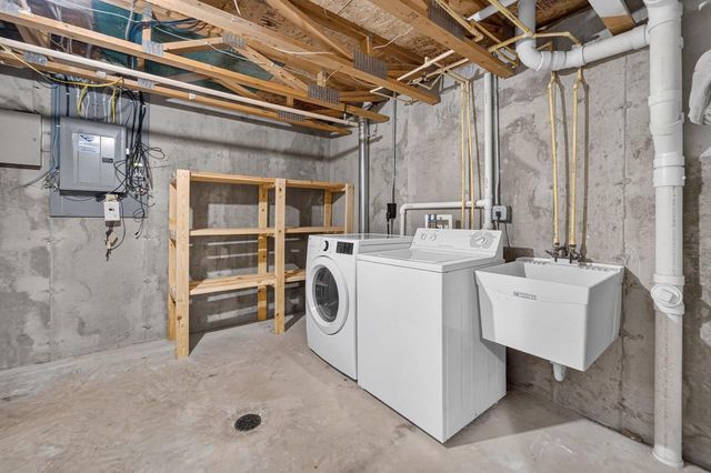 831 S Mills Street, Madison, WI 53715