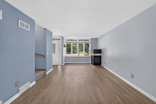 831 S Mills Street, Madison, WI 53715