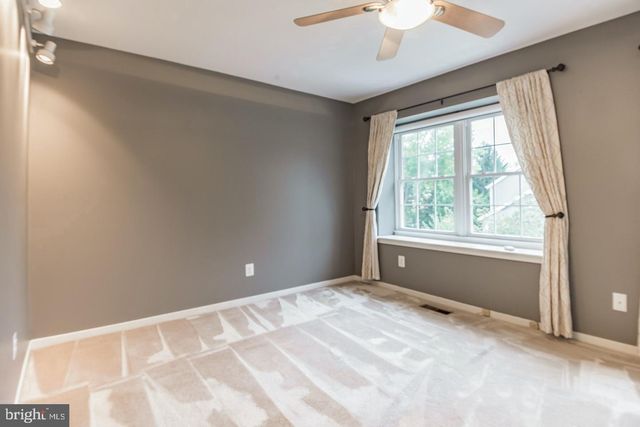 46 STONEHURST CT, Chesterbrook, PA 19087