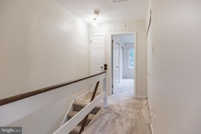 46 STONEHURST CT, Chesterbrook, PA 19087