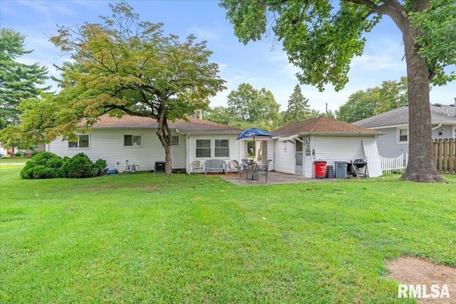 3012 E Enos Avenue, Springfield, IL 62702