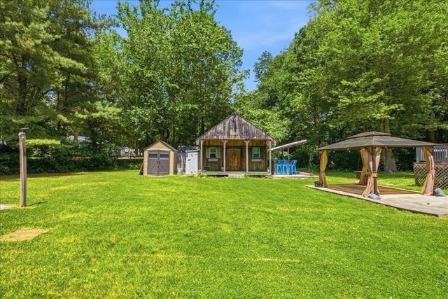 243 Maquan St, Hanson, MA 02341