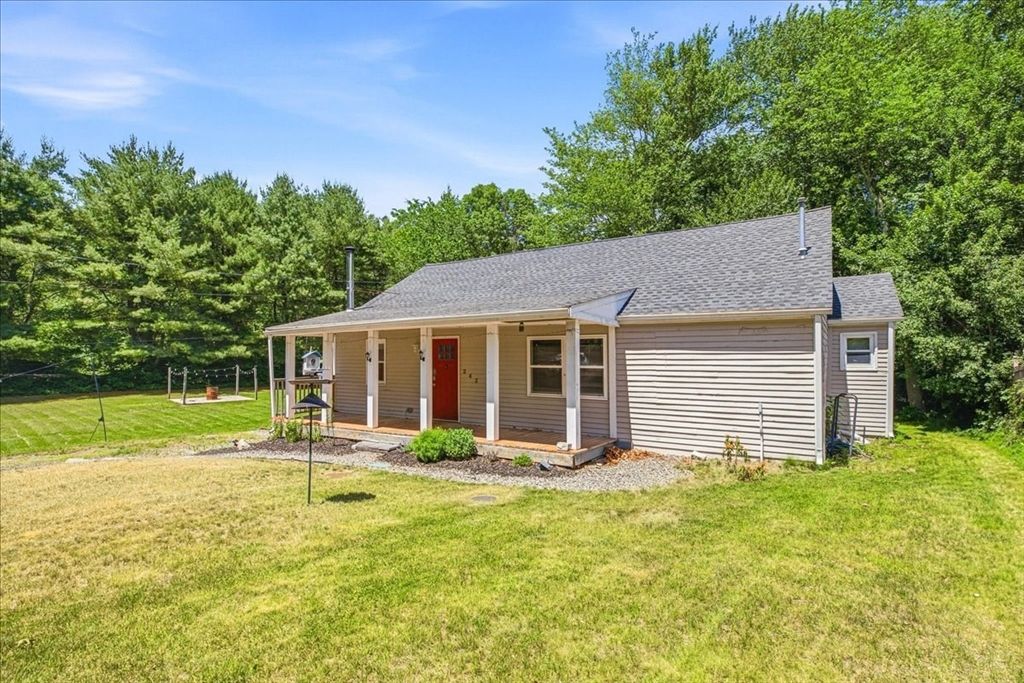 243 Maquan St, Hanson, MA 02341