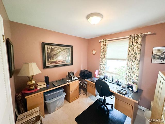 1403 S Henderson Street, Salem, MO 65560