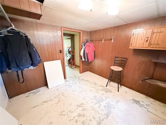 1403 S Henderson Street, Salem, MO 65560