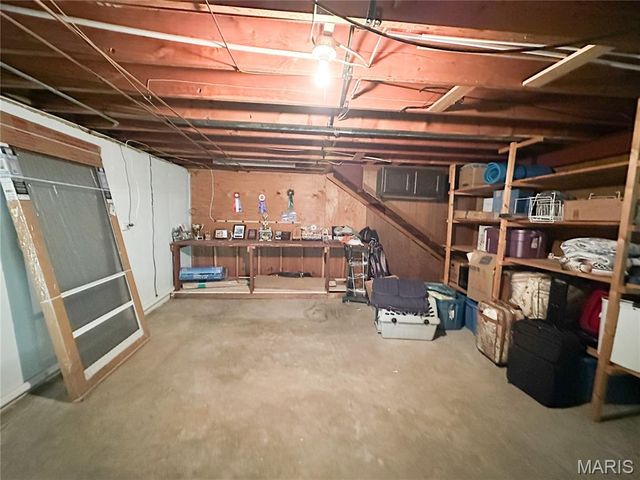 1403 S Henderson Street, Salem, MO 65560