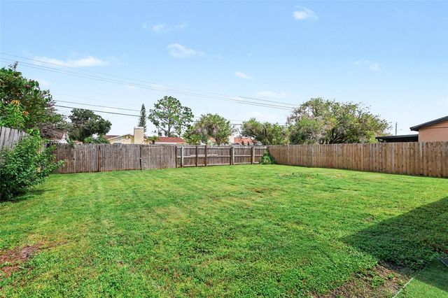 1019 AXLEWOOD CIRCLE, Brandon, FL 33511