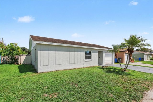 1019 AXLEWOOD CIRCLE, Brandon, FL 33511