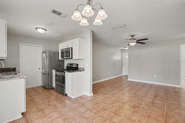 1019 AXLEWOOD CIRCLE, Brandon, FL 33511