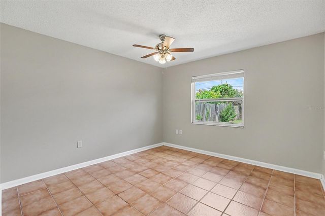1019 AXLEWOOD CIRCLE, Brandon, FL 33511