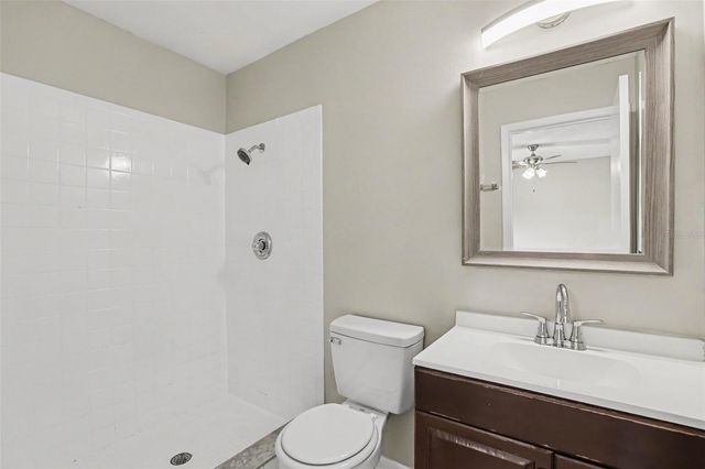 1019 AXLEWOOD CIRCLE, Brandon, FL 33511