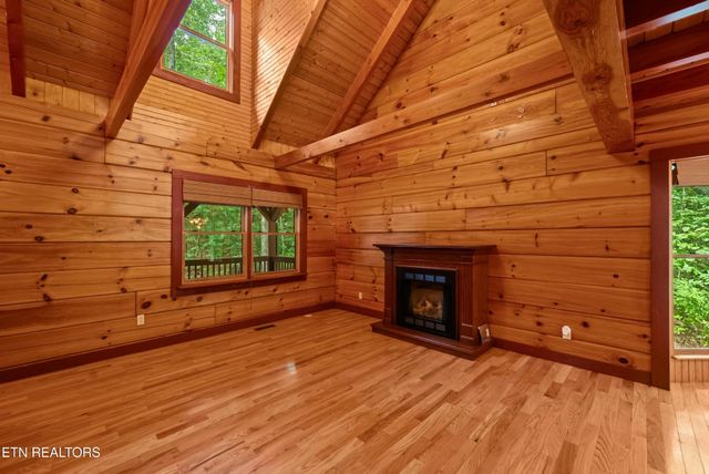 95 Alisha Lane, Crossville, TN 38571