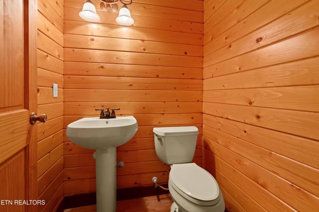 95 Alisha Lane, Crossville, TN 38571