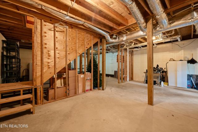 95 Alisha Lane, Crossville, TN 38571