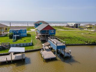 1453 County Road 230, Sargent, TX 77414