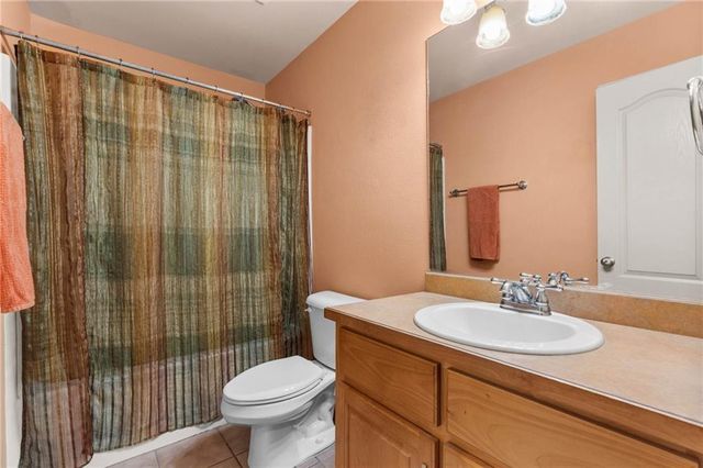8992 Celeste Oaks Court N, Saraland, AL 36571