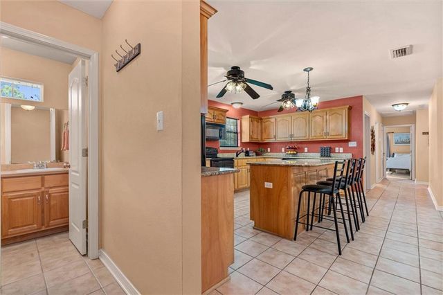 8992 Celeste Oaks Court N, Saraland, AL 36571