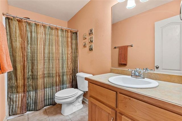 8992 Celeste Oaks Court N, Saraland, AL 36571