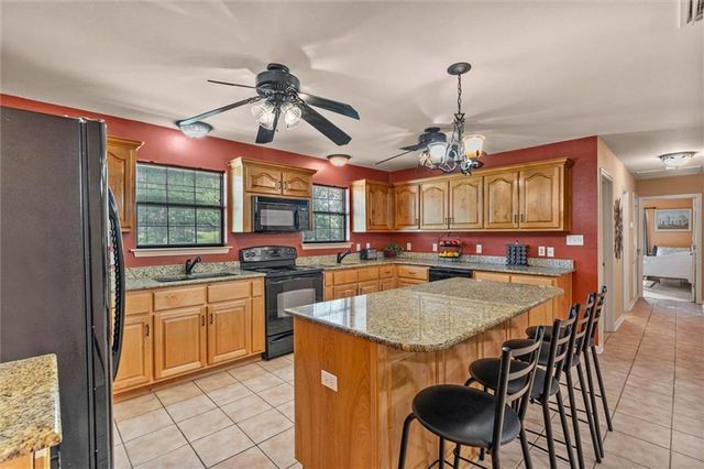8992 Celeste Oaks Court N, Saraland, AL 36571