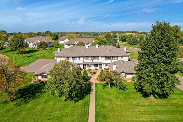 9900 55th Avenue N 8, Plymouth, MN 55442