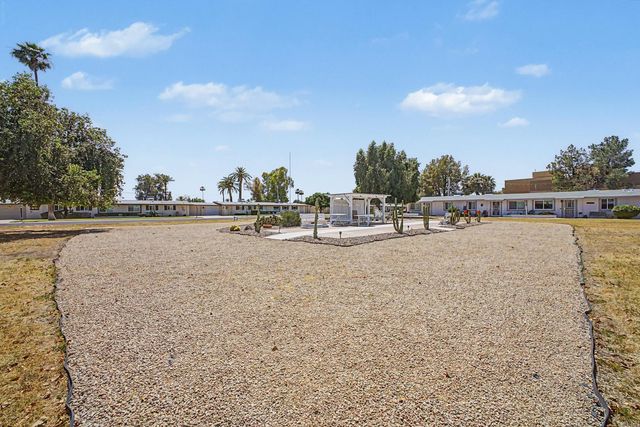 10606 W Oakmont Drive, Sun City, AZ 85351