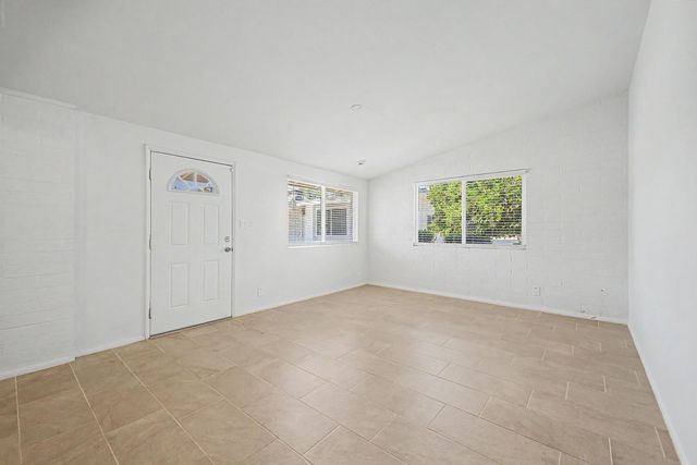 10606 W Oakmont Drive, Sun City, AZ 85351