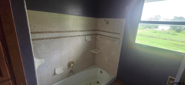 808 E 8th Street, Columbus, NE 68601