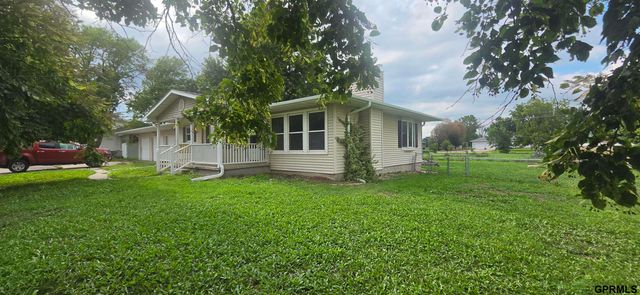 808 E 8th Street, Columbus, NE 68601