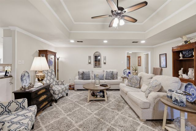 121 Hollie Circle, Sulphur Springs, TX 75482