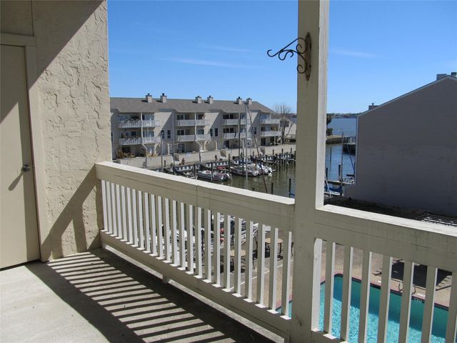 4747 Nasa Parkway 309, Seabrook, TX 77586