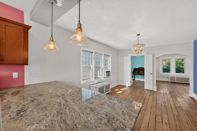 2650 N Fratney STREET, Milwaukee, WI 53212