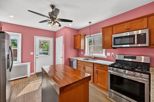 2650 N Fratney STREET, Milwaukee, WI 53212