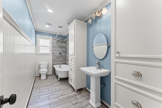 3202 Greenham Court, Spring, TX 77388