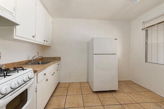 4728 , 4730 Myrtle Avenue, San Diego, CA 92105