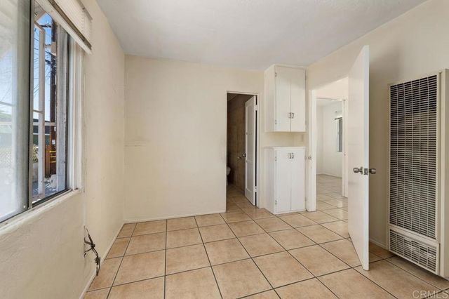 4728 , 4730 Myrtle Avenue, San Diego, CA 92105