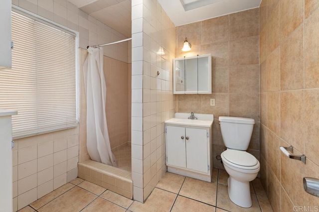 4728 , 4730 Myrtle Avenue, San Diego, CA 92105